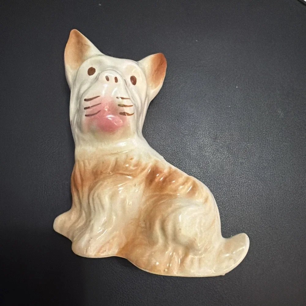 Vintage 1940s Shawnee Terrier Dog Beige Ceramic Pottery Planter! NICE! 6